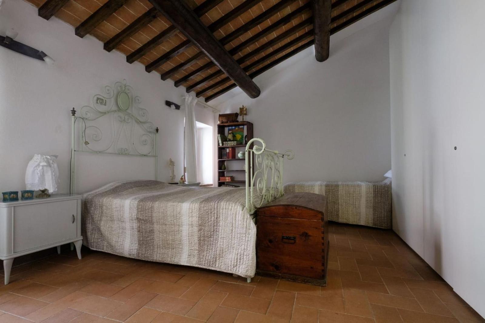 House With Stunning Views Holiday home Chiusdino