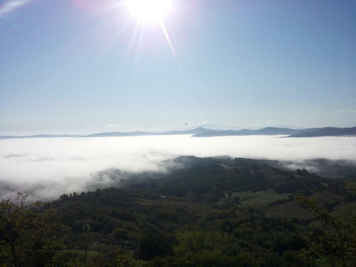 House With Stunning Views Chiusdino